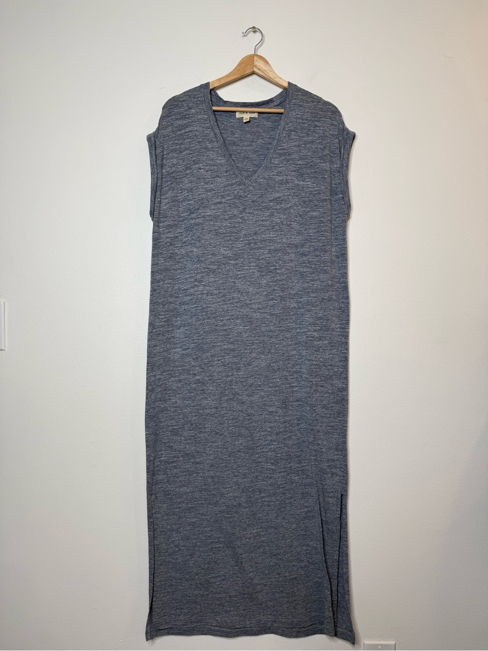 Anthropologie Cloth & Stone Heather Grey Blue Riley Knit Maxi dress size large